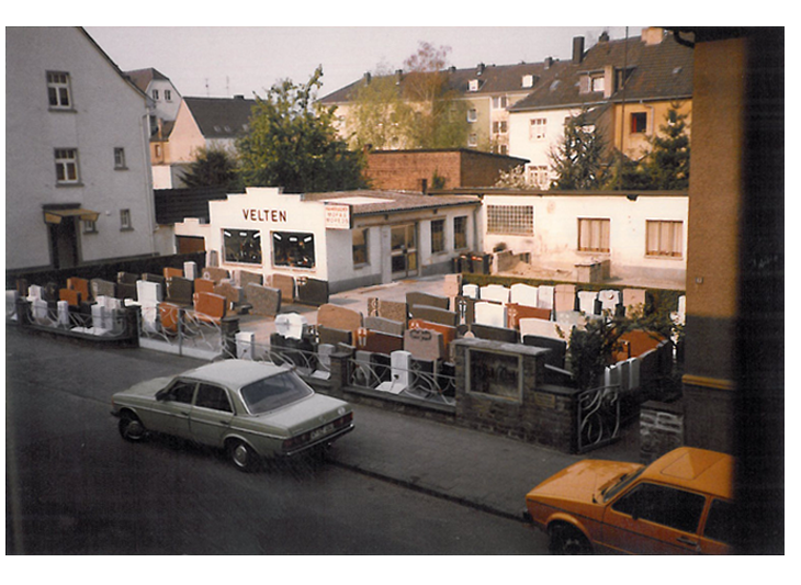 06_history_730x550